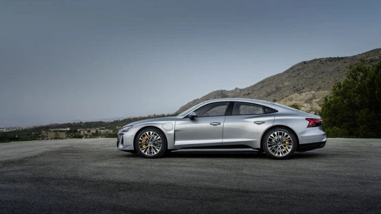 Audi e-tron GT quattro