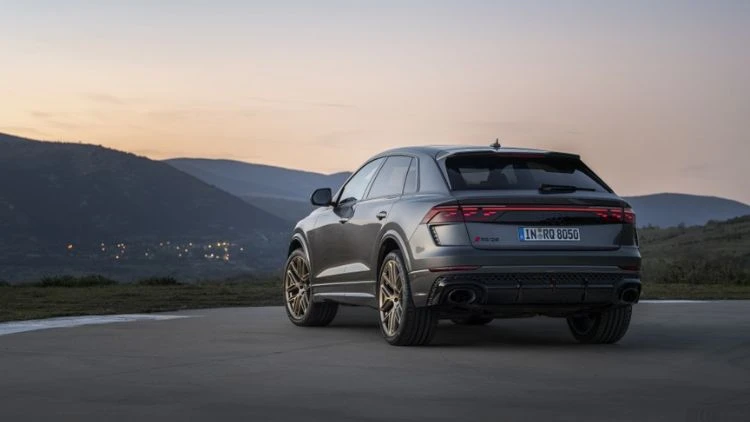 Audi RS Q8