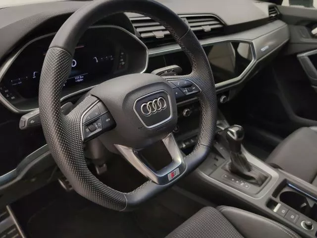 Audi Q3 Black line 35 TDI 110 kW (150 CV) S tronic