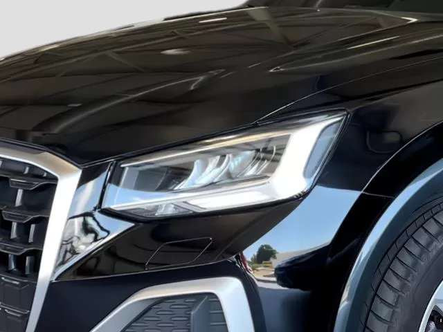 Audi Q2 Advanced 30 TFSI 85 kW (116 CV)