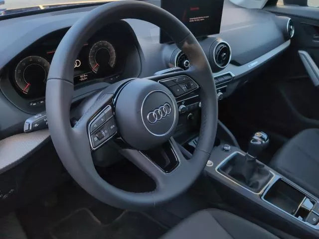 Audi Q2 Advanced 30 TFSI 85 kW (116 CV)