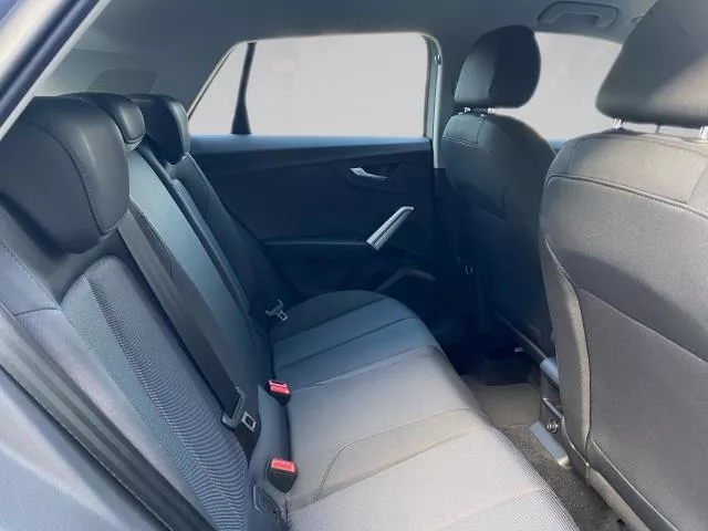 Audi Q2 Advanced 30 TFSI 85 kW (116 CV)