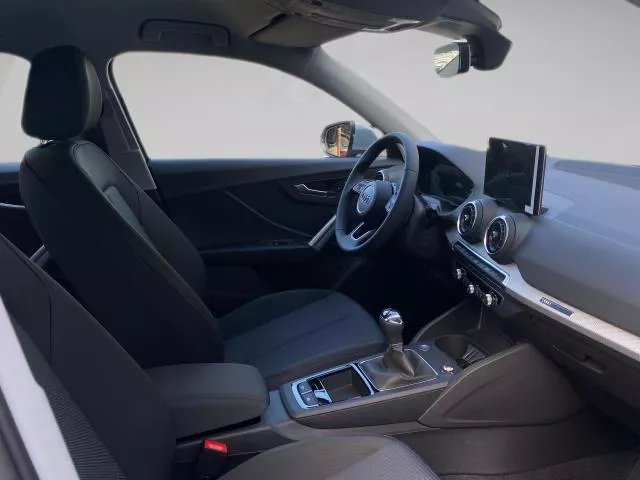 Audi Q2 Advanced 30 TFSI 85 kW (116 CV)