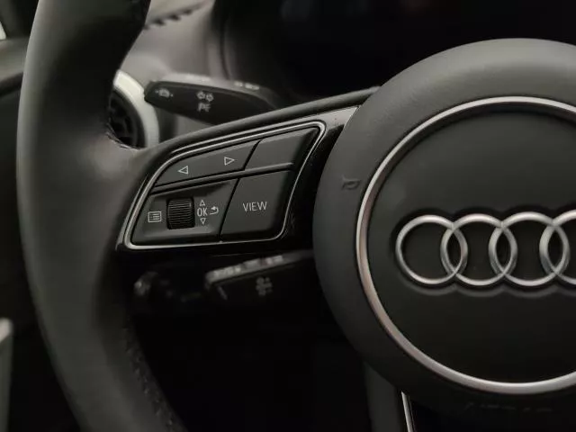 Audi Q2 S line 30 TFSI 85 kW (116 CV)