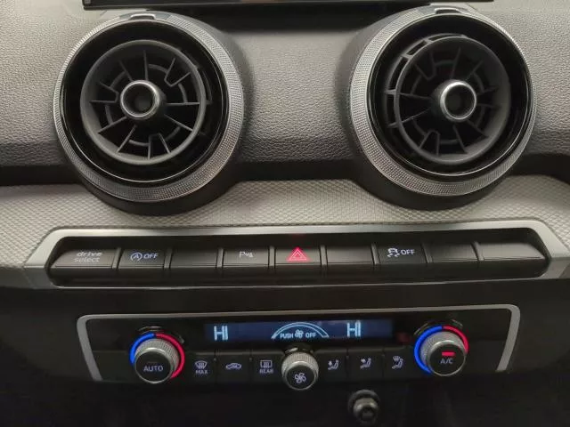 Audi Q2 S line 30 TFSI 85 kW (116 CV)