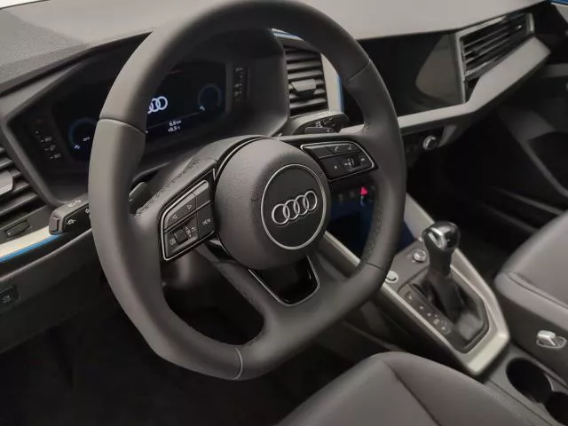 Audi A1 allstreet Adrenalin 30 TFSI 85 kW (116 CV) S tronic