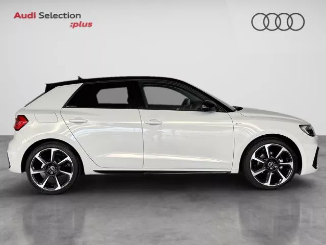 Audi A1 Sportback Adrenalin Black edition 30 TFSI 85 kW (116 CV) S tronic