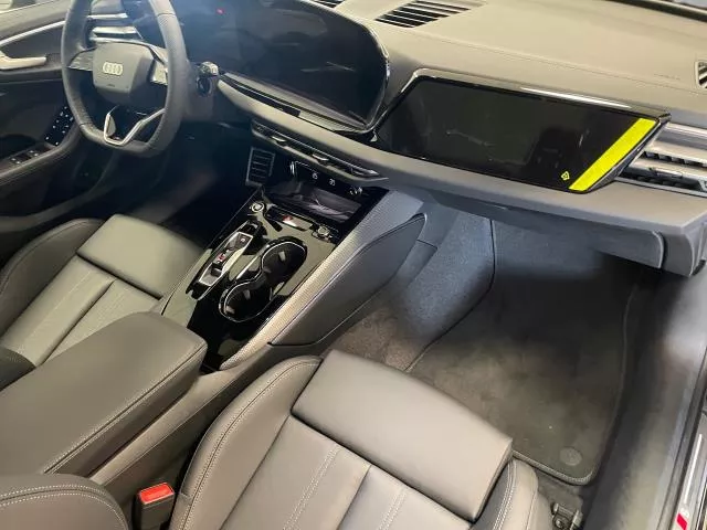 Audi A5 Avant e-hybrid S Line quattro 220 kW (299 CV)