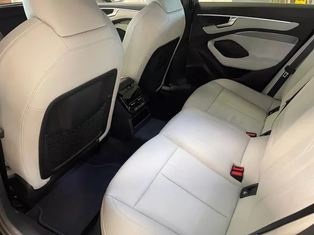Audi A6 e-hybrid S Line quattro 220 kW (299 CV)