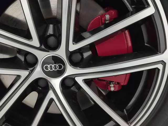 Audi A5 Avant e-hybrid Black Line quattro 220 kW (299 CV)