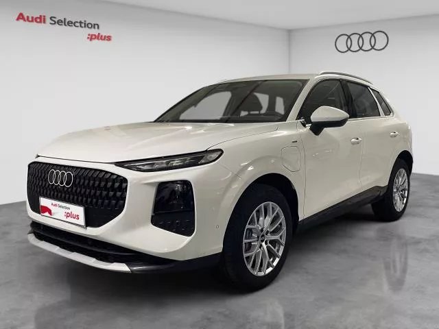 Audi Q3 SUV e-hybrid Business 200 kW (272 CV)