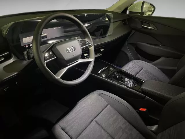 Audi Q3 SUV e-hybrid Business 200 kW (272 CV)
