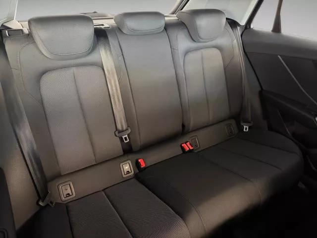 Audi Q2 Advanced 30 TFSI 85 kW (116 CV)