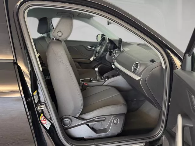 Audi Q2 Advanced 30 TFSI 85 kW (116 CV)