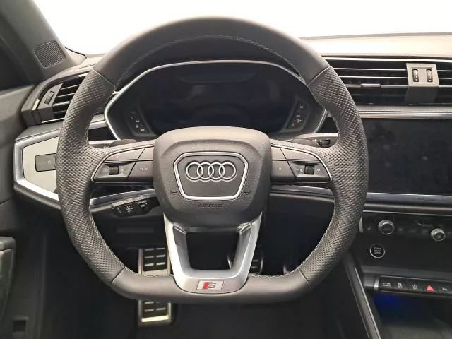 Audi Q3 Black line 35 TDI 110 kW (150 CV) S tronic