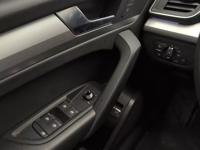 Audi Q5 TFSIe Advanced 50 TFSIe quattro-ultra 220 kW (299 CV) S tronic