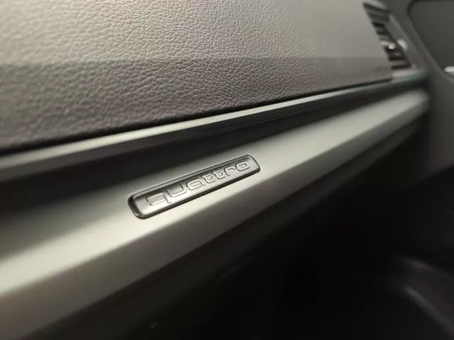 Audi Q5 TFSIe Advanced 50 TFSIe quattro-ultra 220 kW (299 CV) S tronic