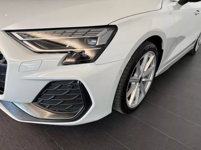 Audi A3 Sportback S line 35 TFSI 110 kW (150 CV) S tronic