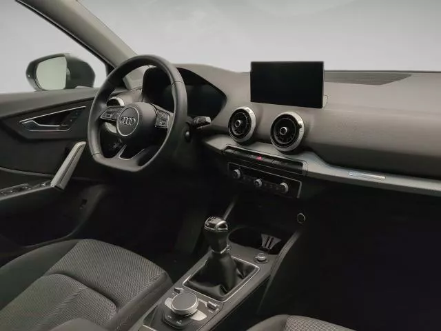 Audi Q2 S line 30 TFSI 81 kW (110 CV)