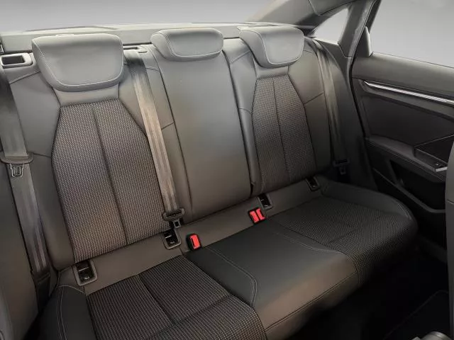 Audi A3 Sedan S line 35 TFSI 110 kW (150 CV) S tronic